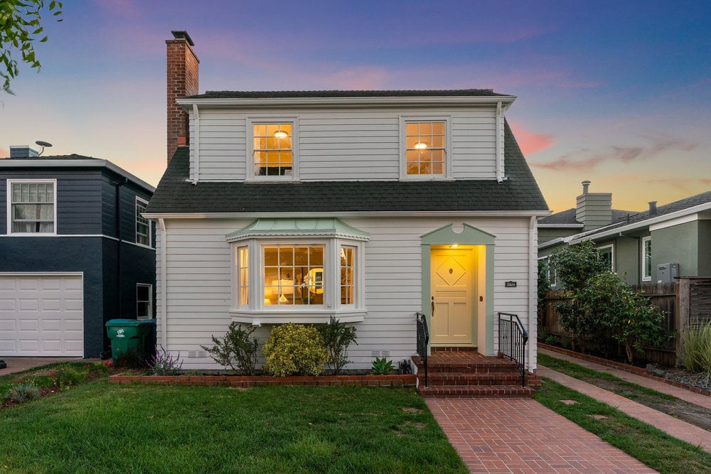 2824 Fernside Boulevard